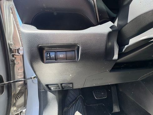 Used 2019 Toyota RAV4 LE w/ All Weather Liner Package image 15