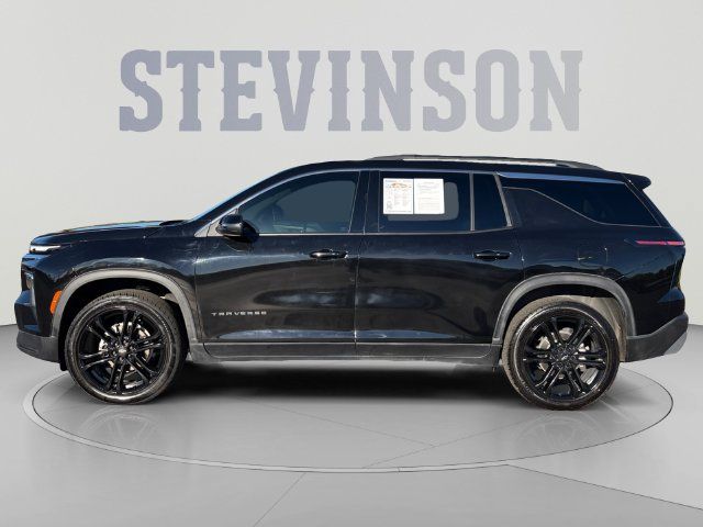 Used 2026 Chevrolet Traverse LT AWD/4WD image 2