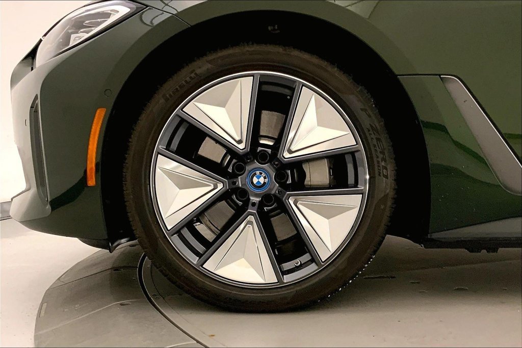 Certified 2023 BMW i4 eDrive35 RWD image 8