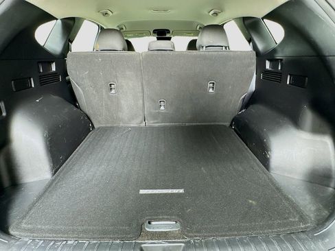 Certified 2025 Hyundai Tucson SE image 26