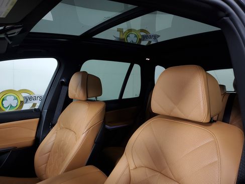 New 2026 BMW X5 xDrive50e w/ Climate Comfort Package image 22