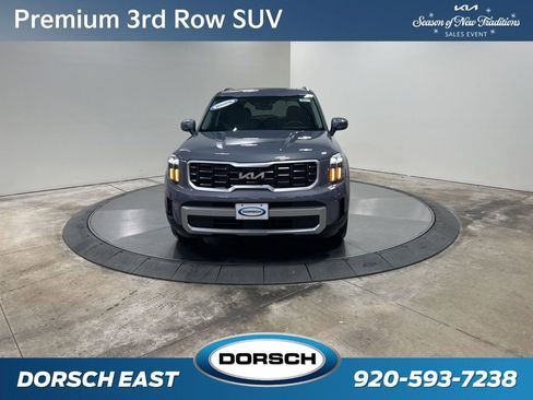 New 2025 Kia Telluride S image 2