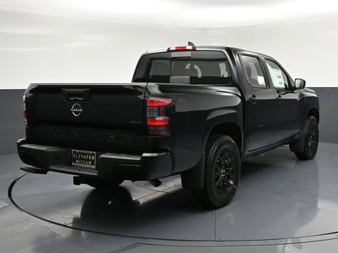 New 2026 Nissan Frontier SV w/ Tow Package image 4