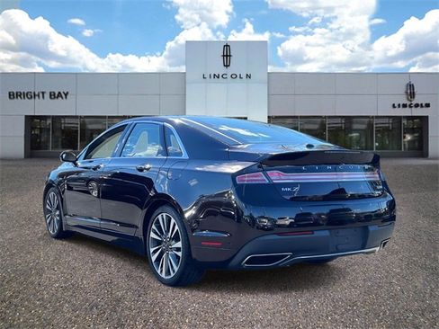 Used 2020 Lincoln MKZ Reserve w/ Elements Package image 4