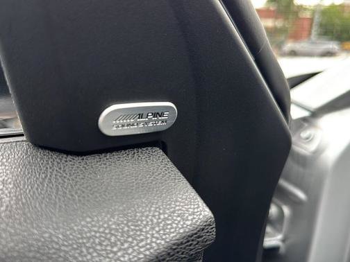 Used 2022 Dodge Charger R/T RWD image 12