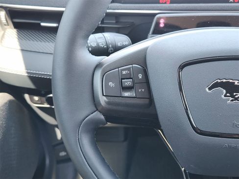 Used 2025 Ford Mustang Mach-E Select image 27
