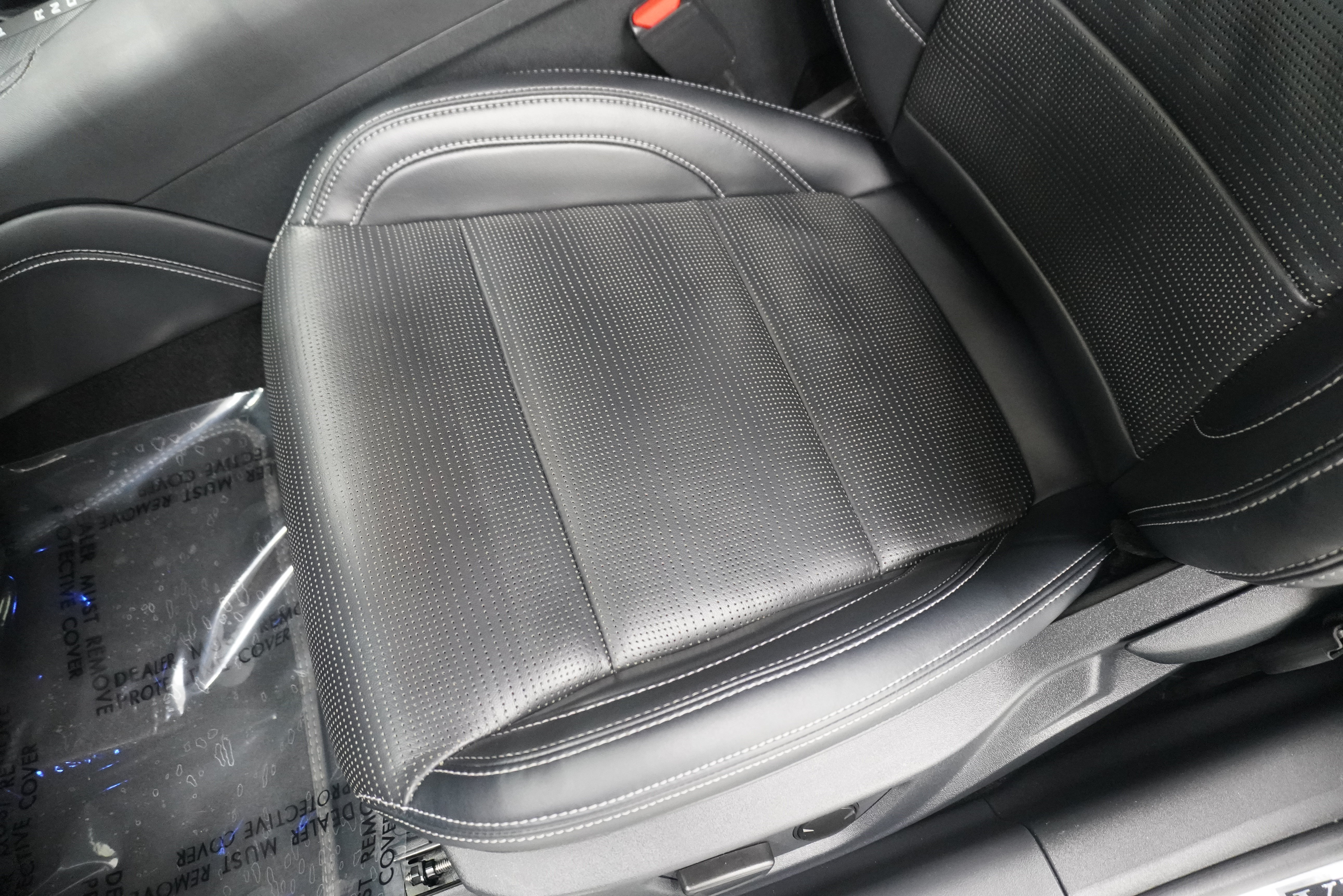 Used 2024 Ford Mustang GT Premium RWD image 13