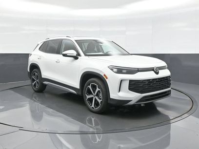 New 2026 Volkswagen Tiguan SE