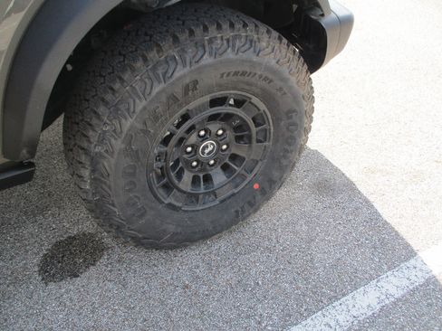 New 2026 Ford Bronco Badlands AWD/4WD image 22