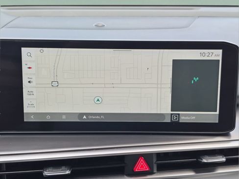 Certified 2025 Kia Sorento S FWD image 24