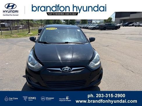 Used 2014 Hyundai Accent GS FWD image 2