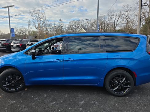 New 2026 Chrysler Pacifica Select image 19