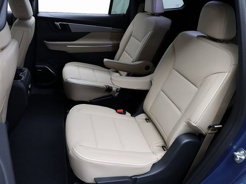 New 2026 Buick Enclave Preferred w/ Power Package image 11