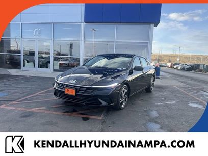 Used 2025 Hyundai Elantra SEL