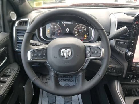 New 2026 RAM 2500 Laramie AWD/4WD image 19