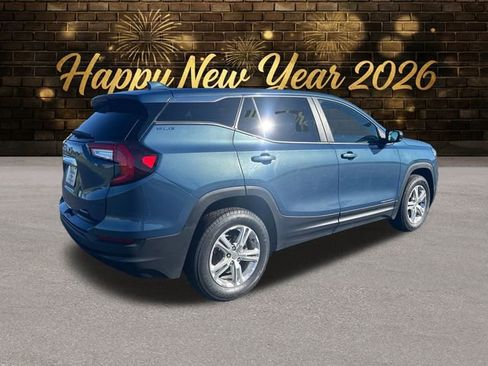 Used 2024 GMC Terrain SLE image 6