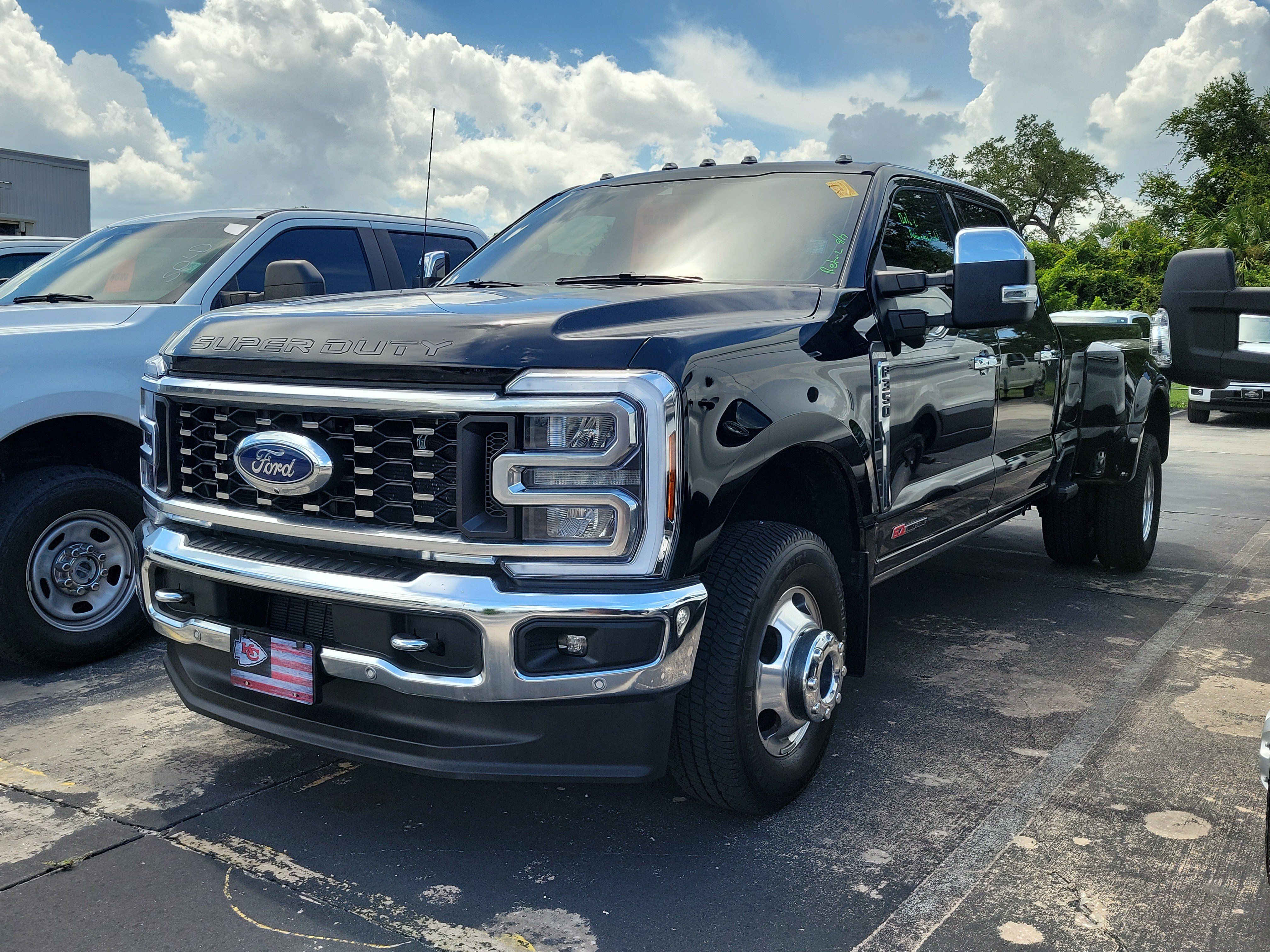 Used 2024 Ford F350 King Ranch w/ Chrome Package AWD/4WD image 3