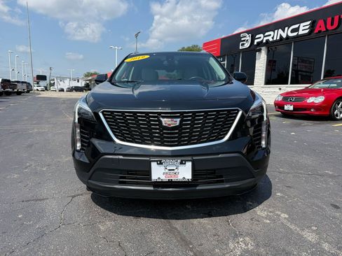 Used 2019 Cadillac XT4 Luxury w/ Cold Weather Package AWD/4WD image 2
