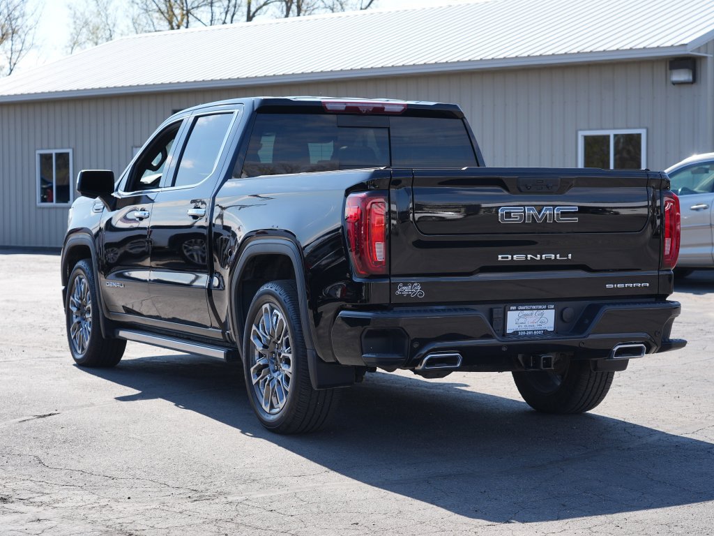 Used 2024 GMC Sierra 1500 Denali Ultimate AWD/4WD image 5