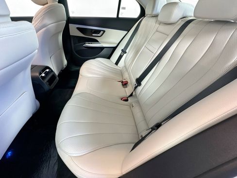 Used 2026 Mercedes-Benz E 350 Sedan image 23