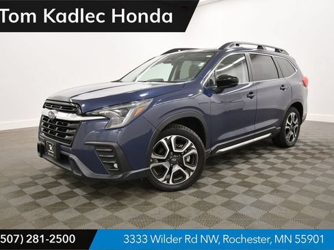 Used 2024 Subaru Ascent Limited w/ Technology Package AWD/4WD image 1