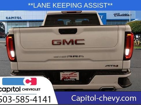 Used 2025 GMC Sierra 1500 AT4 image 5