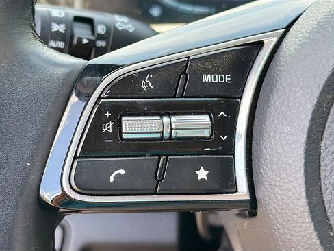 Used 2025 Kia Seltos S FWD image 32