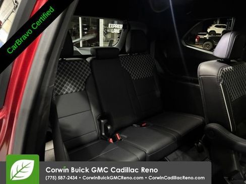 Certified 2025 GMC Acadia Denali w/ LPO, Floor Liner Package AWD/4WD image 38