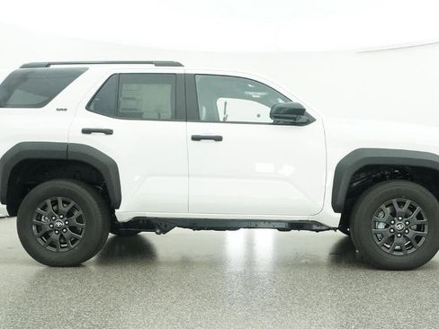 New 2026 Toyota 4Runner SR5 image 27