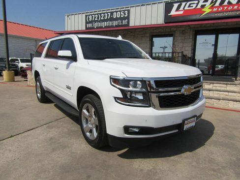 Used 2017 Chevrolet Suburban LT w/ Texas Edition Package image 6