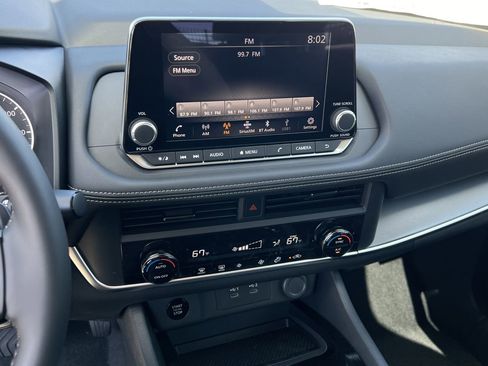 New 2026 Nissan Rogue SV image 9