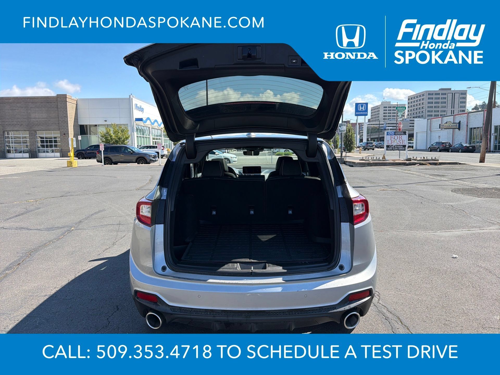 Used 2021 Acura RDX w/ Advance Package AWD/4WD image 11