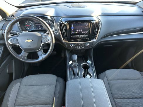 Certified 2022 Chevrolet Traverse LT w/ LPO, Floor Liner Package image 18