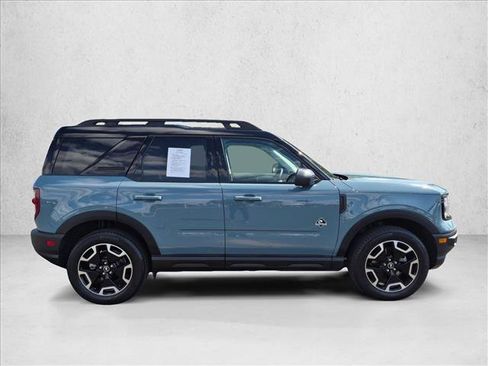 Used 2022 Ford Bronco Sport Outer Banks AWD/4WD image 4