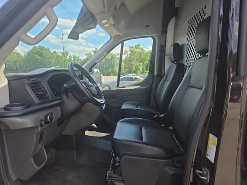 Used 2023 Ford Transit 250 148 High Roof Extended w/ Load Area Protection Package RWD image 10
