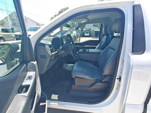 Used 2022 Ford F150 XL w/ Equipment Group 101A High RWD image 13