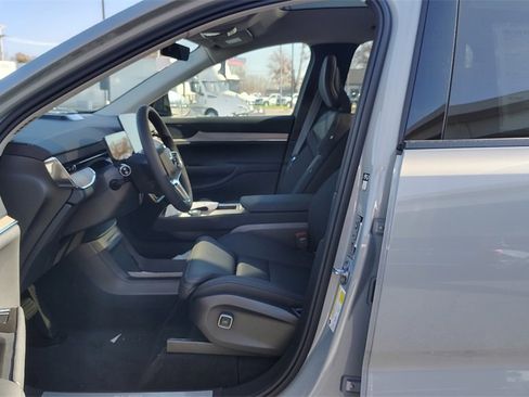 New 2025 Volvo EX90 Ultra image 7