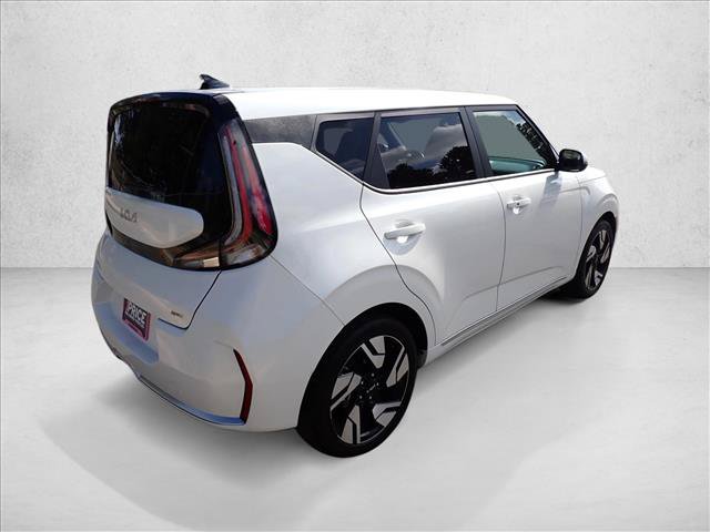 Used 2023 Kia Soul GT-Line w/ GT-Line Technology Package FWD image 4