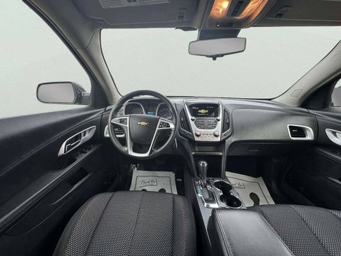 Used 2017 Chevrolet Equinox LT FWD image 17