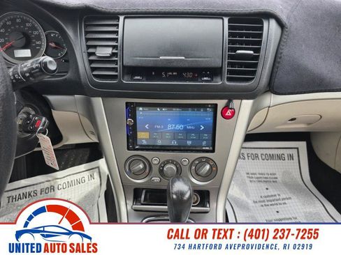 Used 2009 Subaru Outback 2.5i Special Edition AWD/4WD image 16
