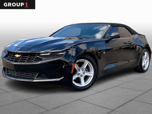 Used 2019 Chevrolet Camaro LT image 1