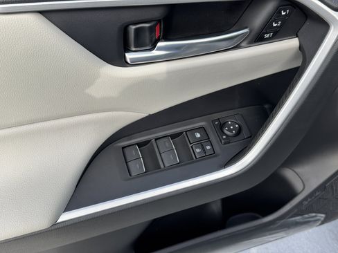 New 2025 Toyota RAV4 XLE Premium image 18