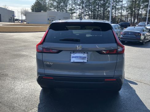 Used 2025 Honda CR-V EX-L image 9