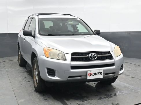 Used 2009 Toyota RAV4 4WD image 4