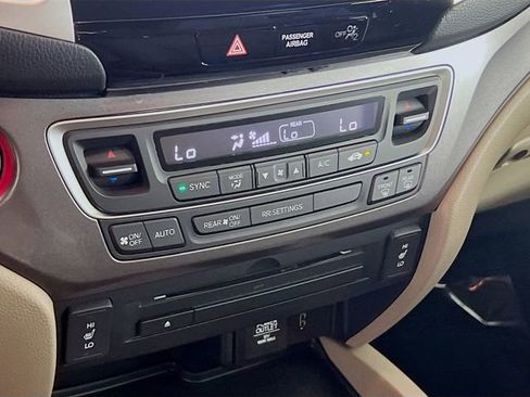 Used 2017 Honda Ridgeline RTL-T image 14