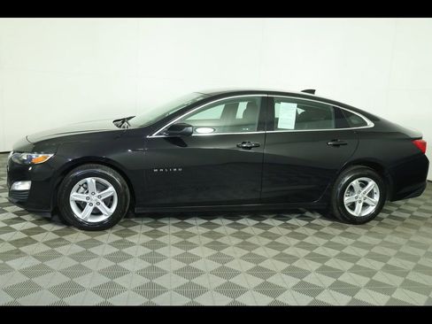 Used 2024 Chevrolet Malibu LT FWD image 10