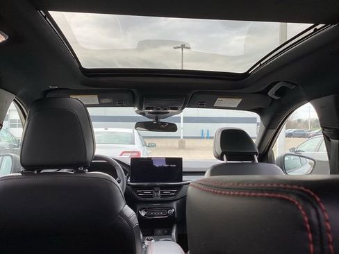 Used 2024 Ford Escape ST-Line w/ Tech Pack #1 image 22