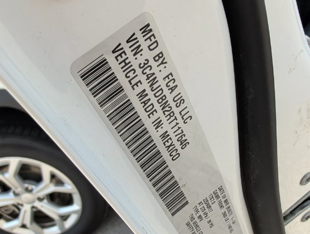 Used 2024 Jeep Compass Latitude AWD/4WD image 35