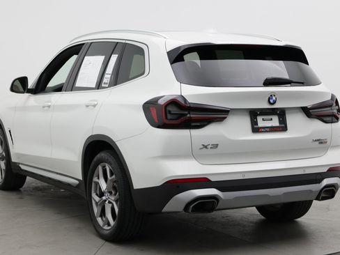 Used 2023 BMW X3 xDrive30i w/ Convenience Package AWD/4WD image 7