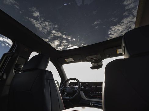 New 2025 Chevrolet Silverado EV RST image 21